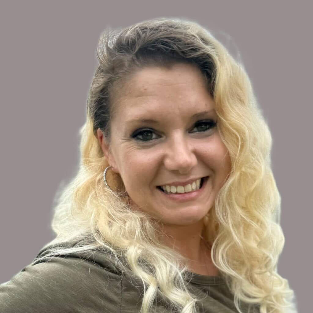 Jacquline-Kloehn Jacquline Kloehn